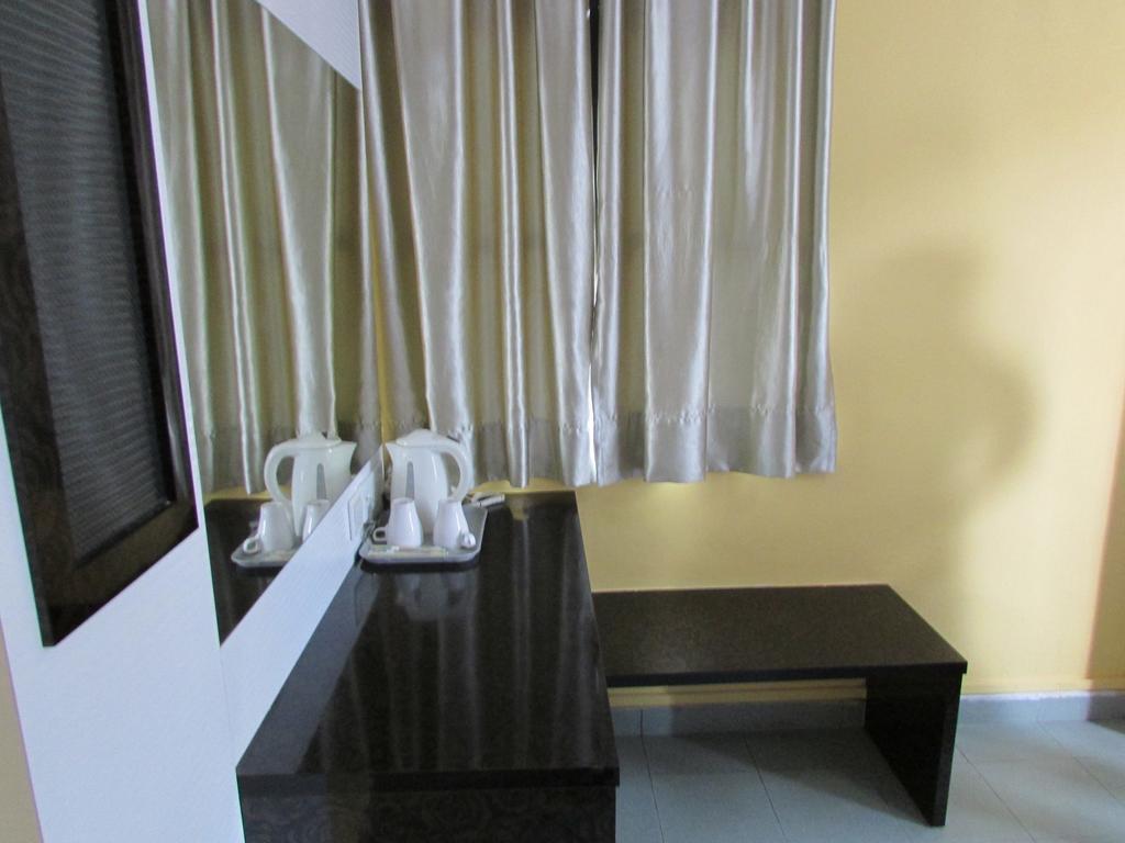Seng Wah Hotel Сингапур Екстериор снимка